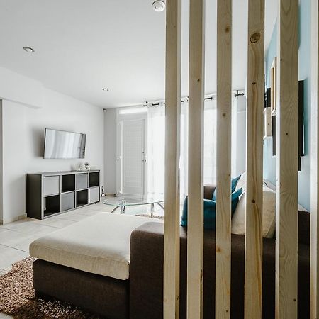 Le Petit Jardin Apartment Volos Ngoại thất bức ảnh