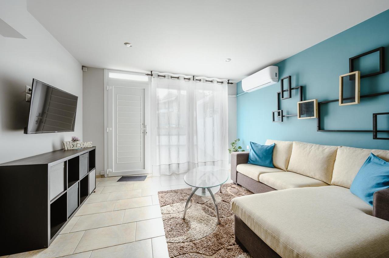 Le Petit Jardin Apartment Volos Ngoại thất bức ảnh